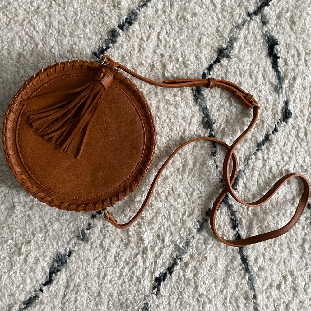 Sole Society Round Leather Saddle Bag Crossbody